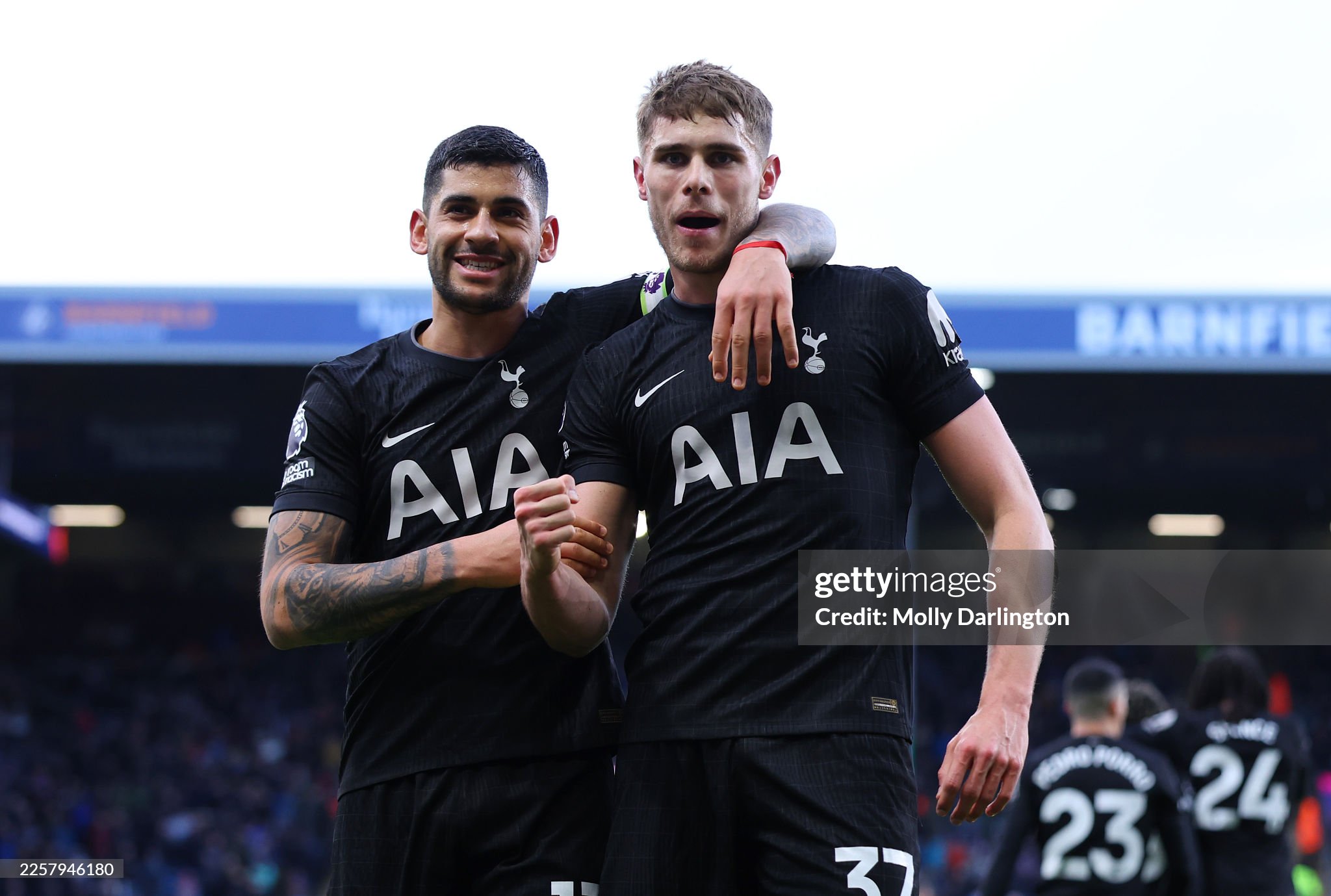Three Top Teams in the Running for Tottenham's Next Manager