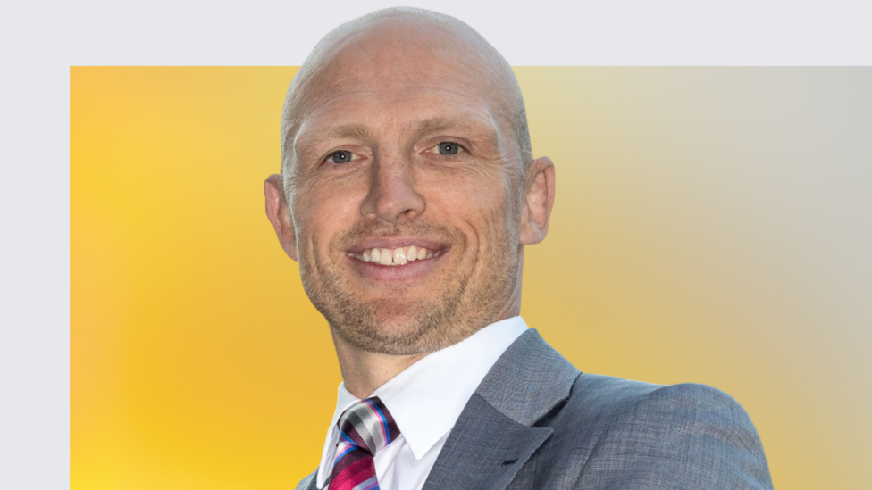 Игроки сборной Англии по регби почувствовали себя вдвое сильнее