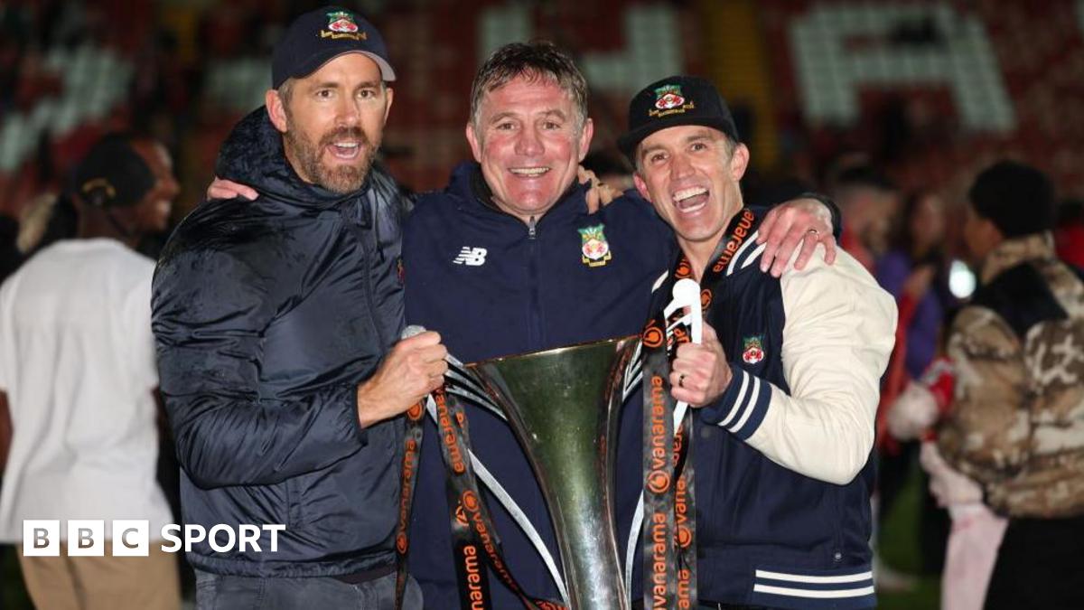 Wrexham Owners Offer Phil Parkinson 'Lifetime Deal'