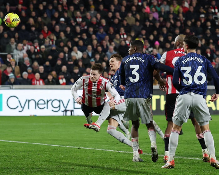 Mikel Arteta: Arsenal struggle with Brentford's set-piece discipline