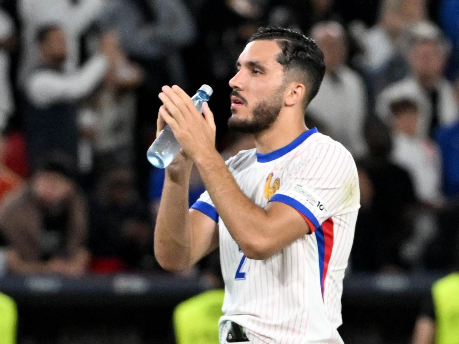 French Star Suffers from Depression