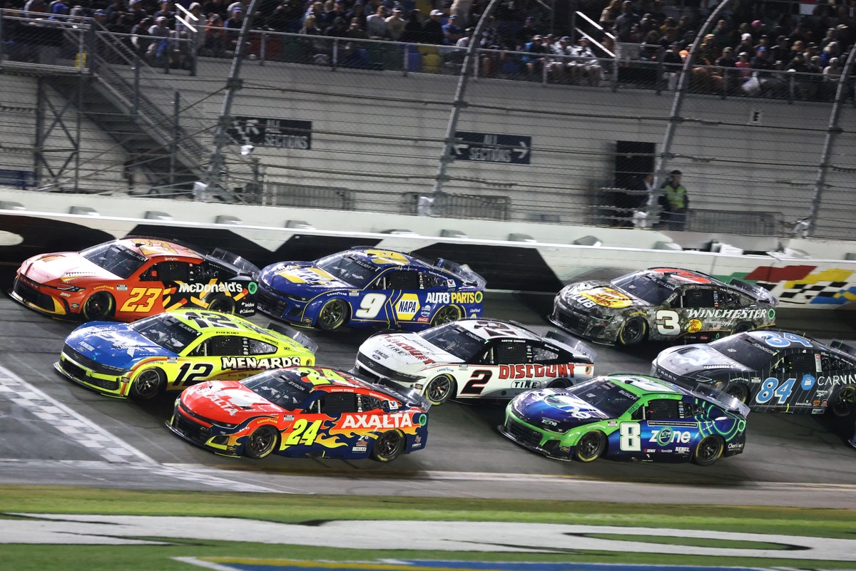 Full Lineup for NASCAR Speedweek at Daytona: 181 Teams Entered