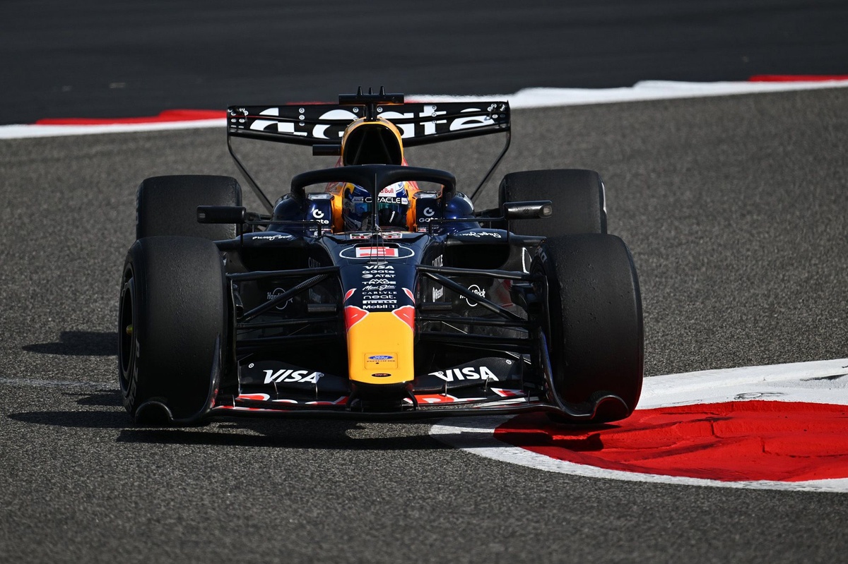 F1 Bahrayn testi: Max Verstappen ochilish kunining eng tez natijasini ko'rsatdi