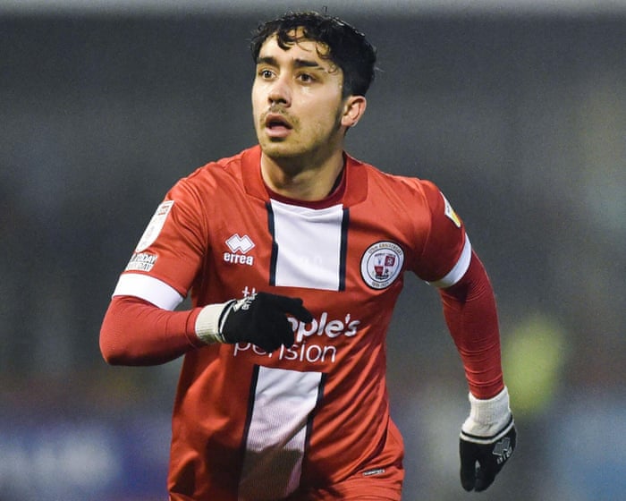 Экс-футболист подал в суд на QPR и Crawley с иском на 11,1 млн фунтов