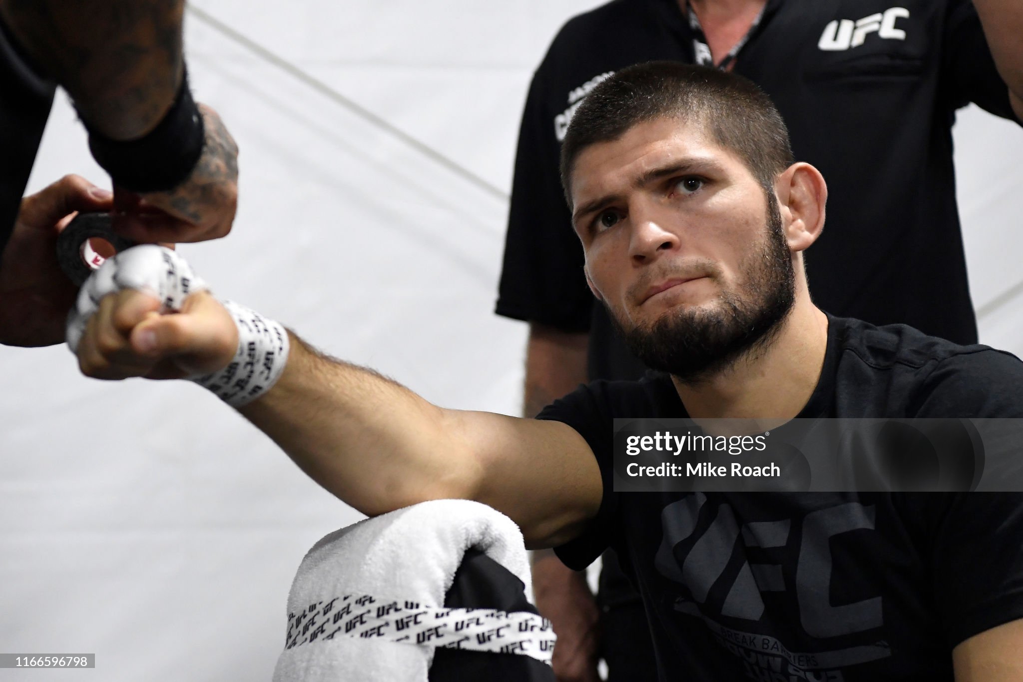 Ilya Topuriya Criticizes Khabib Nurmagomedov's Fighting Style