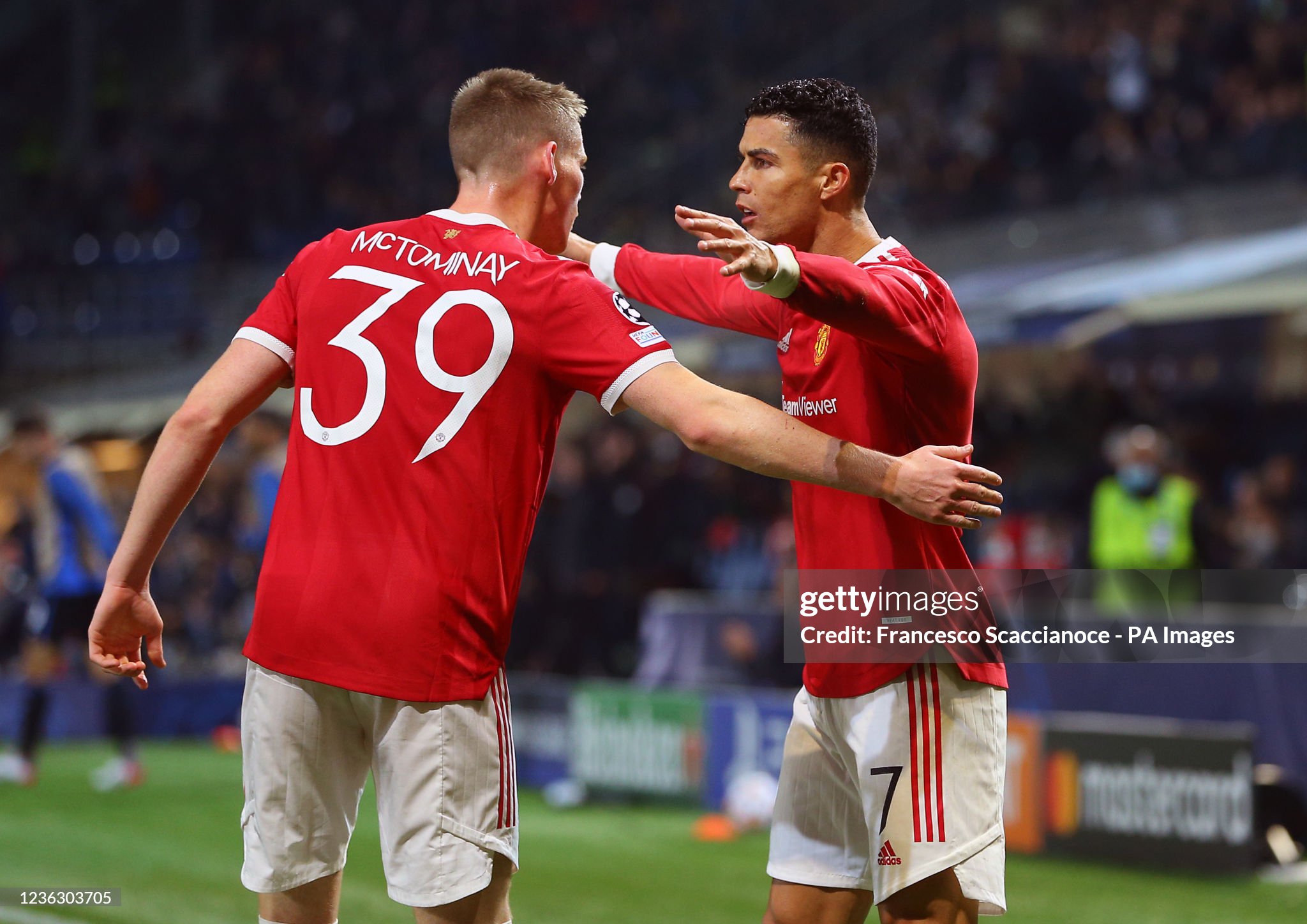 Manchester United to lure back former star