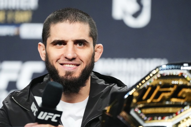 Islam Makhachev Reacts to Grappling Match Idea with Arman Tsarukyan